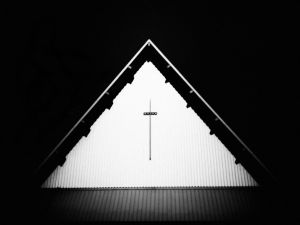 monochrome_church.JPG